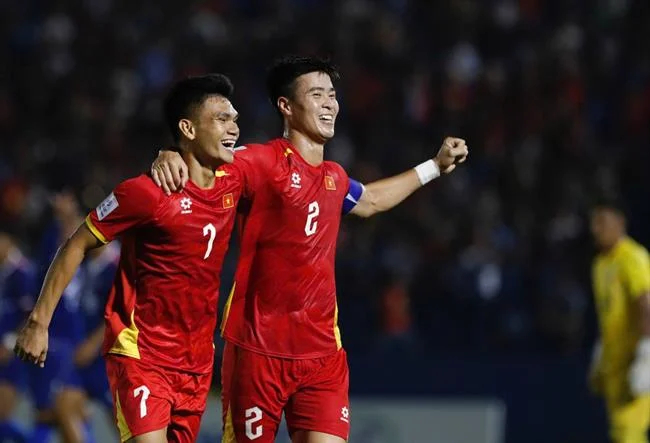Biểu tượng bản quyền và thương hiệu, đại diện cho quyền sở hữu trí tuệ của f1686 tải game.